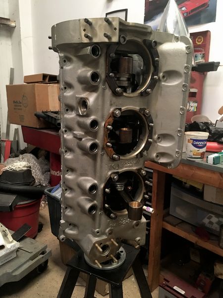 Rebuilding a Piper engine crankcase
