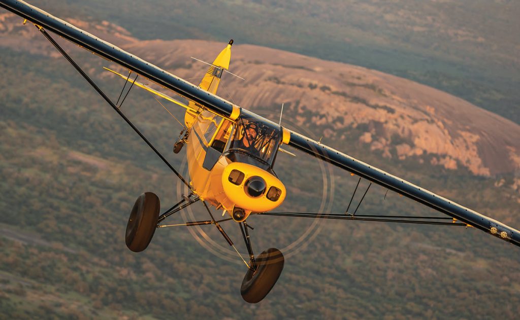 Piper Super Cub in flight