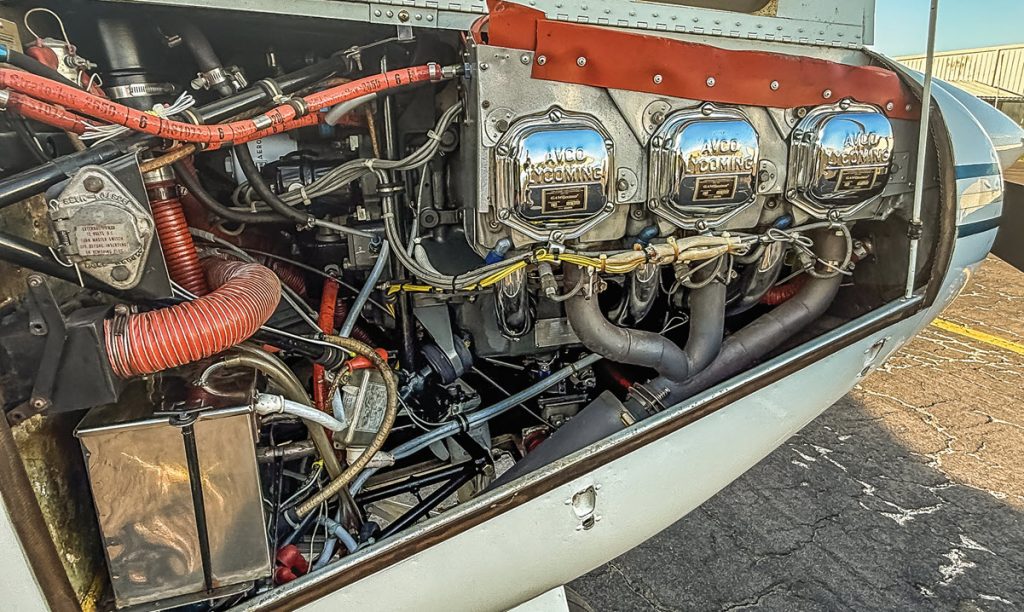 engine of 1966 Piper Comanche 260B